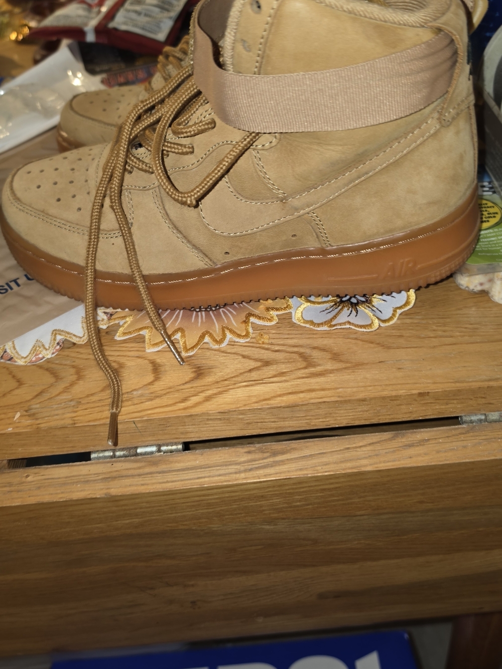 Nike Air Force 1 High Womans 7.Wheat Flax-Outdoor [806403-200]